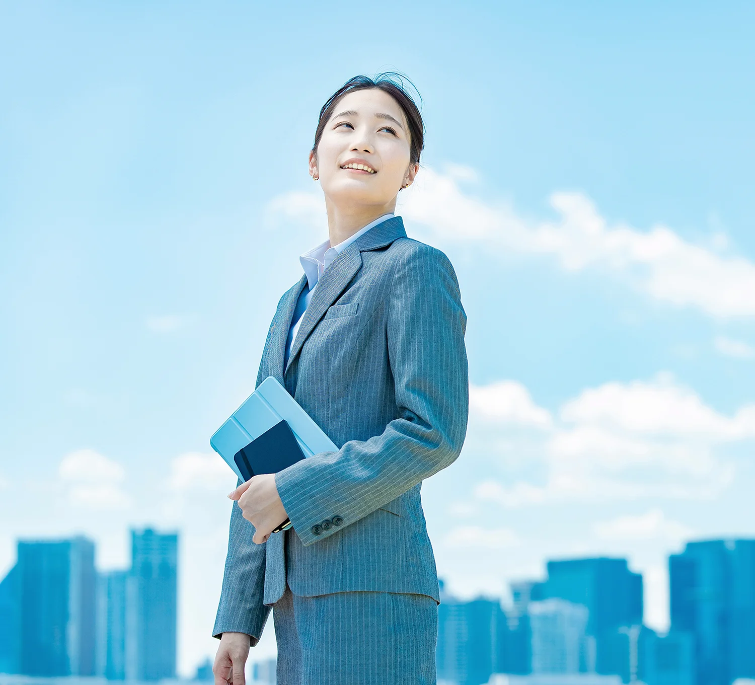 私たちと共に創造し、チャレンジしていく仲間を募集しています。